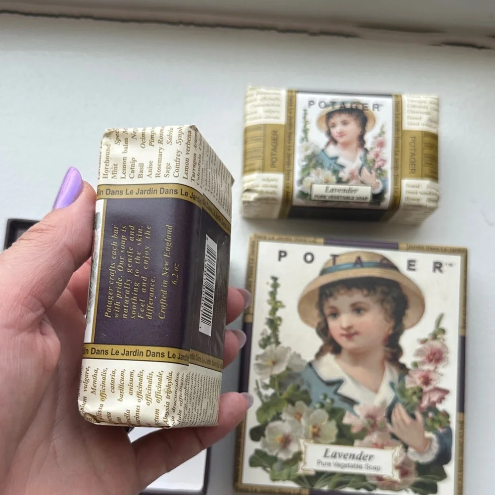 2 Lavender Pure Vegetable Soaps